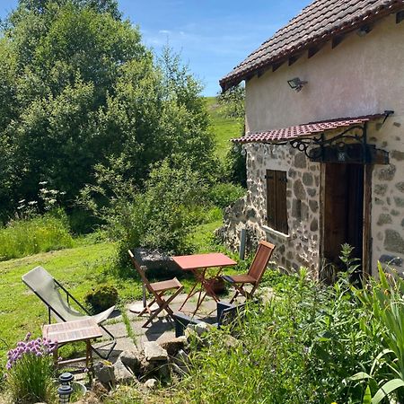 Maisonnette Chaleureuse De 35M2 Miremont  Екстериор снимка