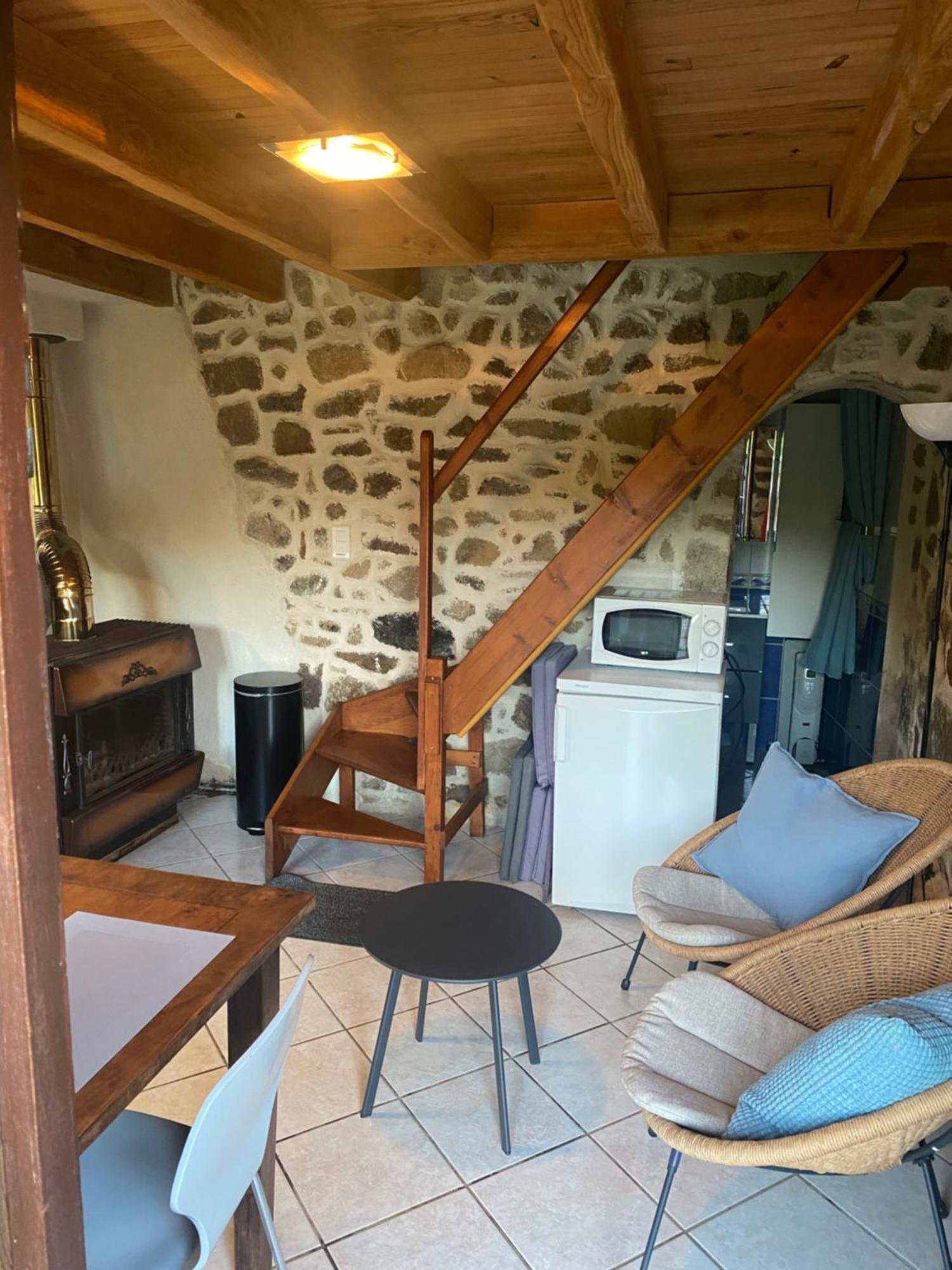 Maisonnette Chaleureuse De 35M2 Miremont  Екстериор снимка